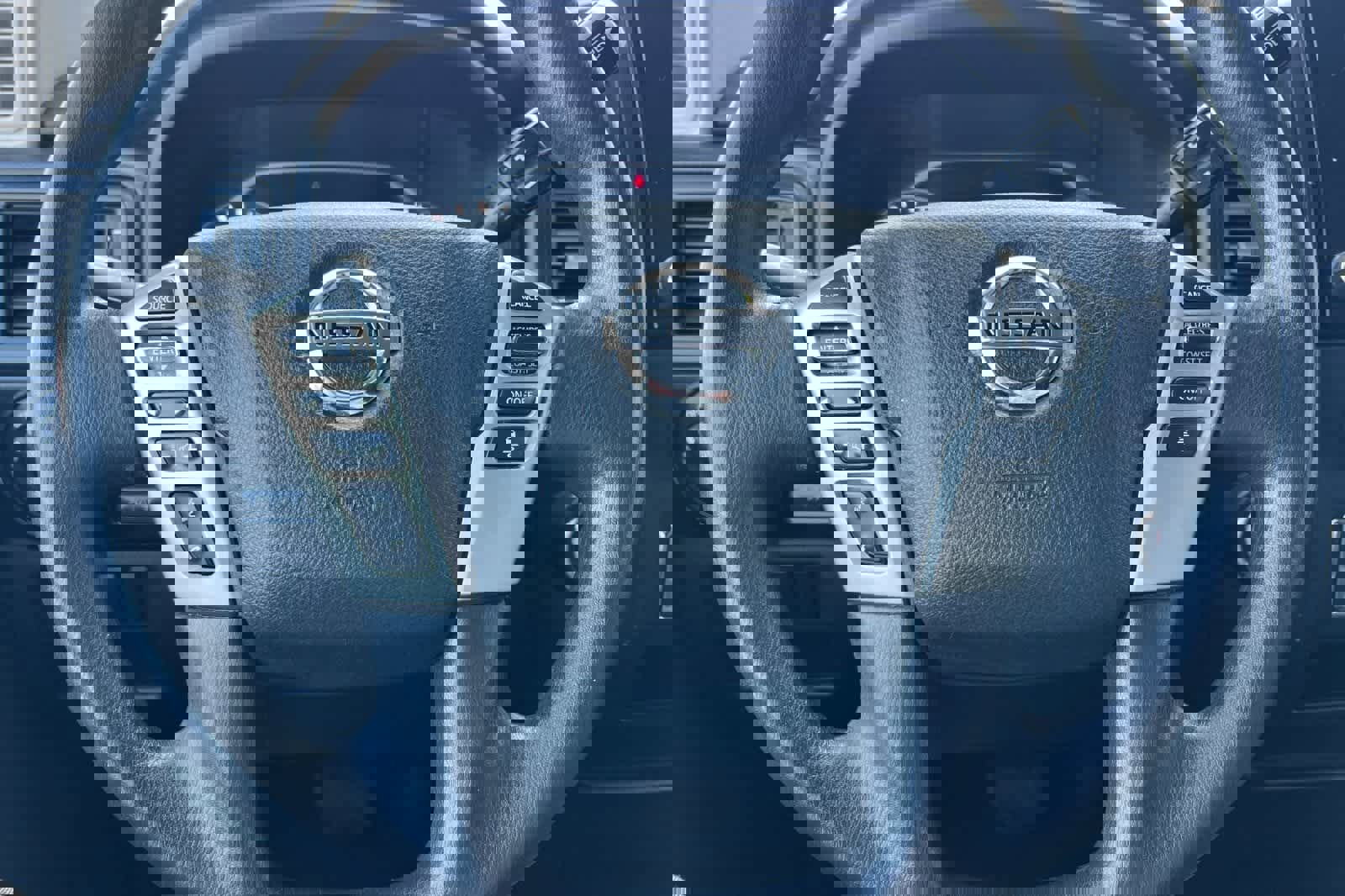 Certified 2022 Nissan Titan SV w/ Accessory Utility Package image 27