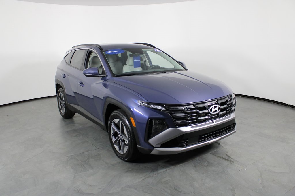 Certified 2025 Hyundai Tucson SEL image 11