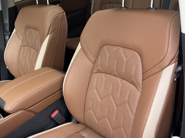 New 2026 Nissan Pathfinder Platinum AWD/4WD image 42