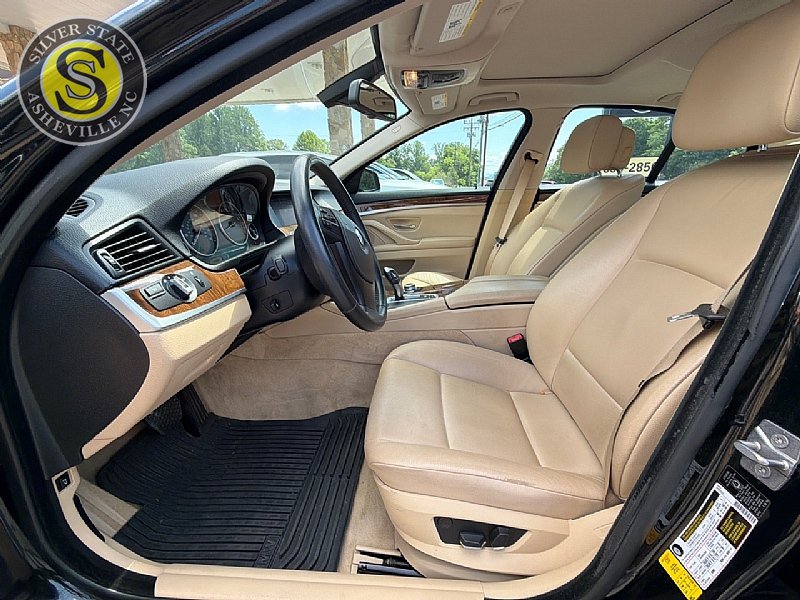 Used 2011 BMW 535i Sedan RWD image 11