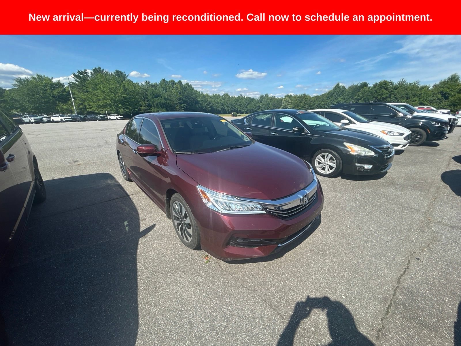 Used 2017 Honda Accord Touring image 3