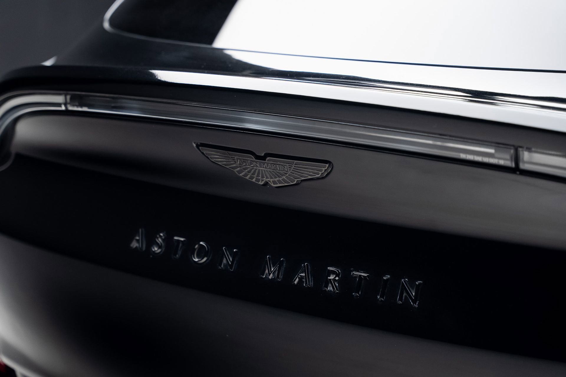 Used 2023 Aston Martin DBX 707 image 29