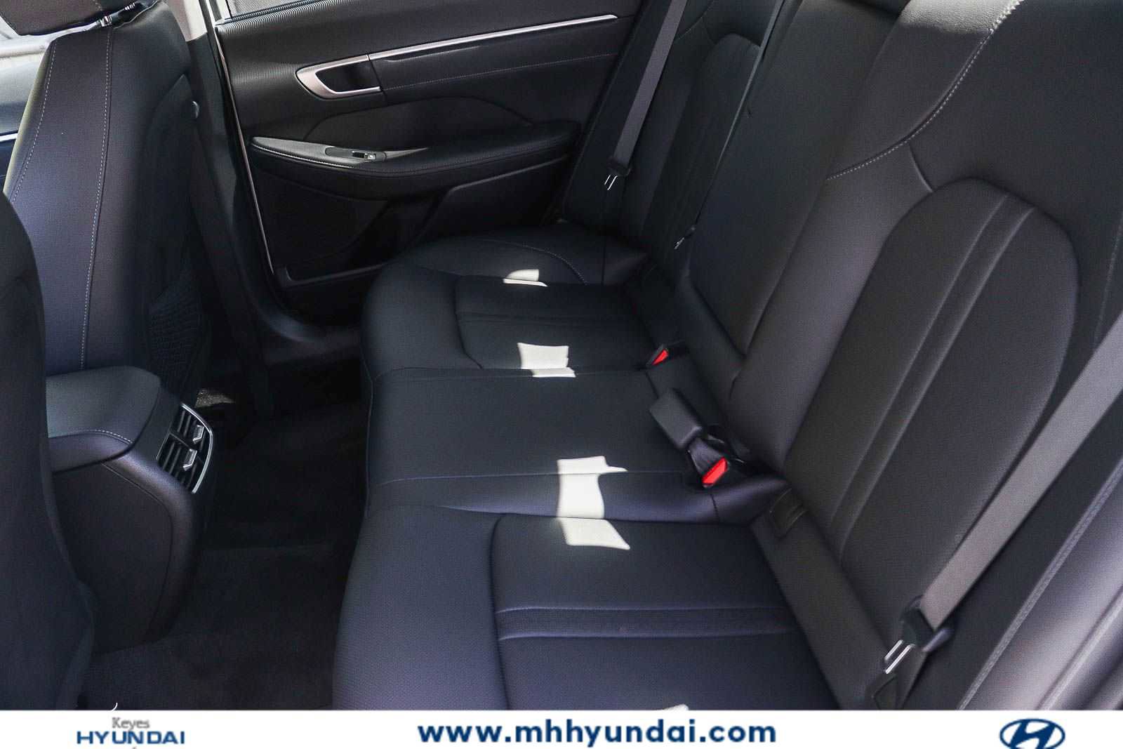 New 2026 Hyundai Sonata Limited FWD image 20