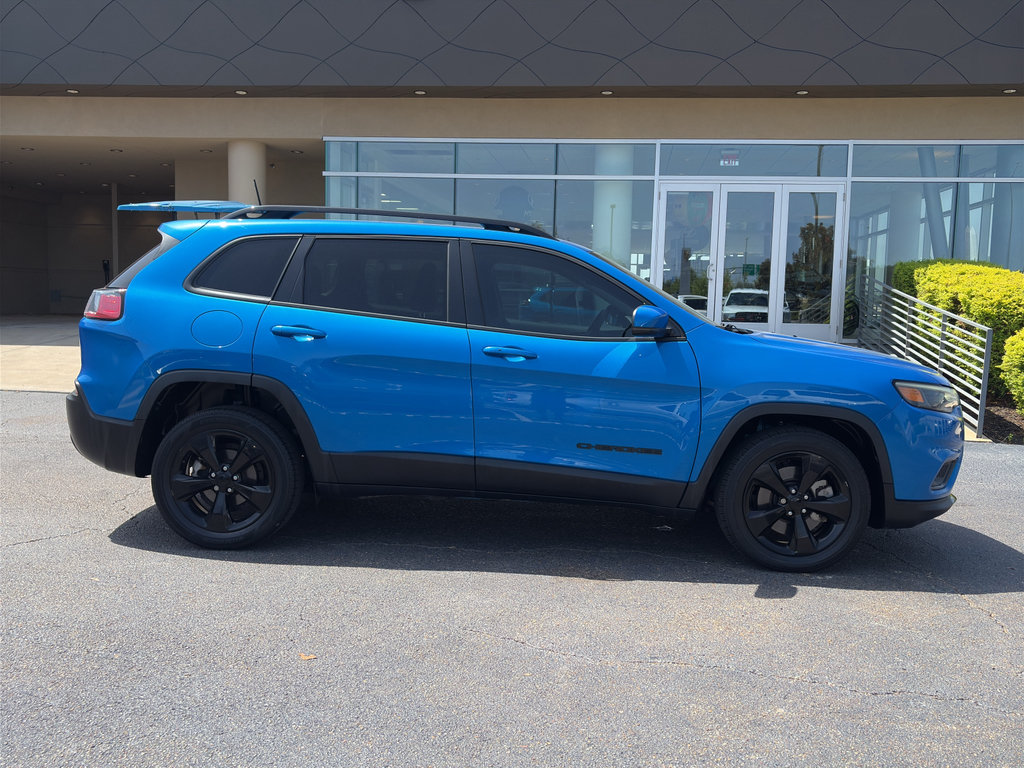 Used 2021 Jeep Cherokee Latitude Plus FWD image 4