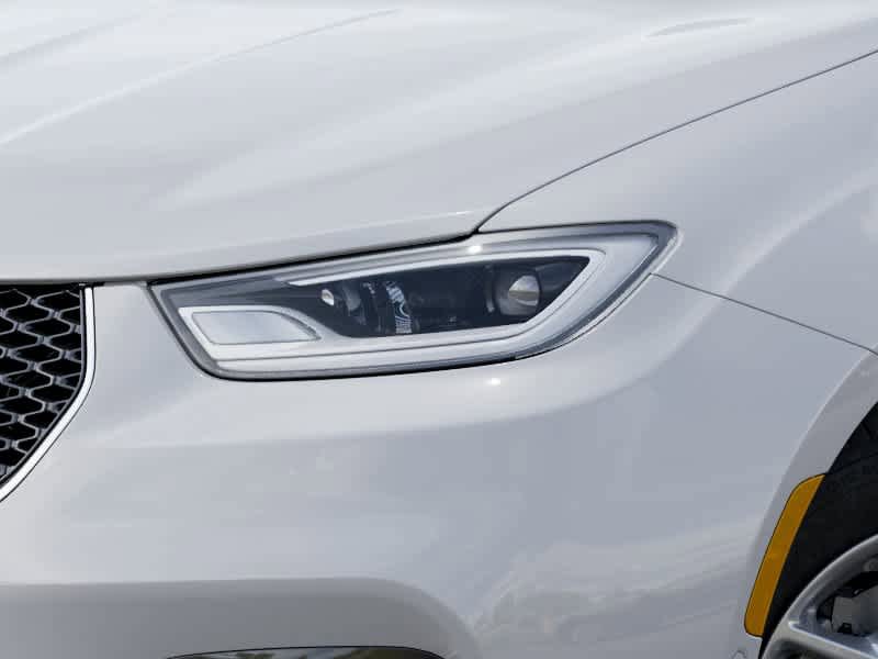 New 2026 Chrysler Pacifica Select FWD image 10