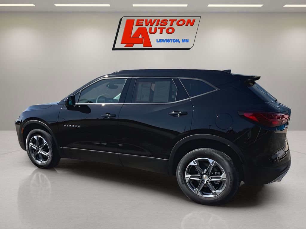 Certified 2025 Chevrolet Blazer LT w/ Convenience Package image 6