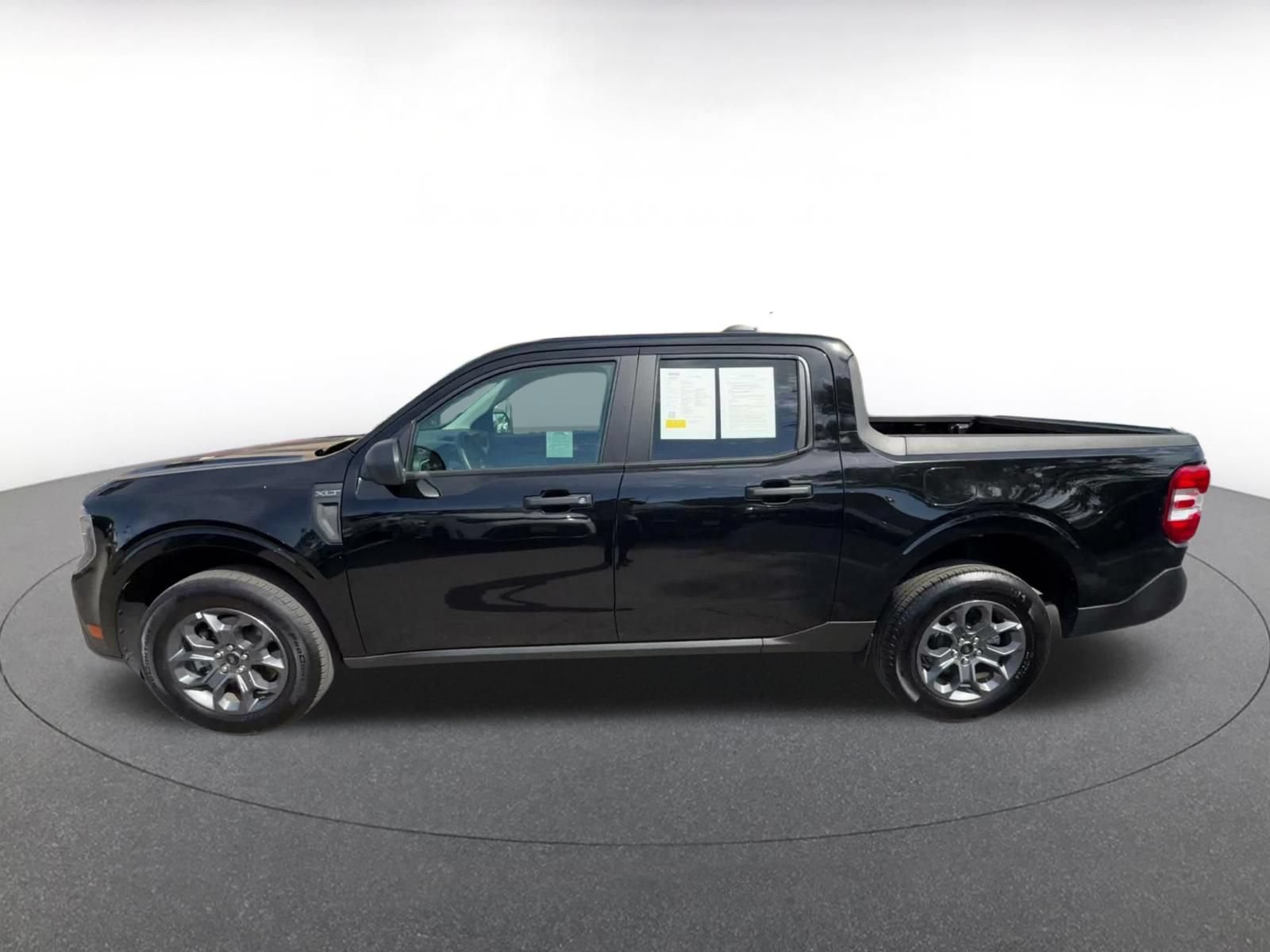 Used 2026 Ford Maverick XLT w/ Equipment Group 301A AWD/4WD image 9