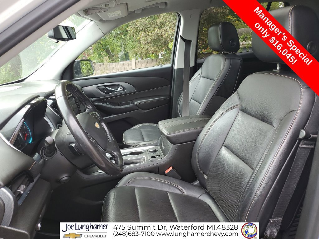 Used 2018 Chevrolet Traverse Premier w/ Redline Edition AWD/4WD image 22