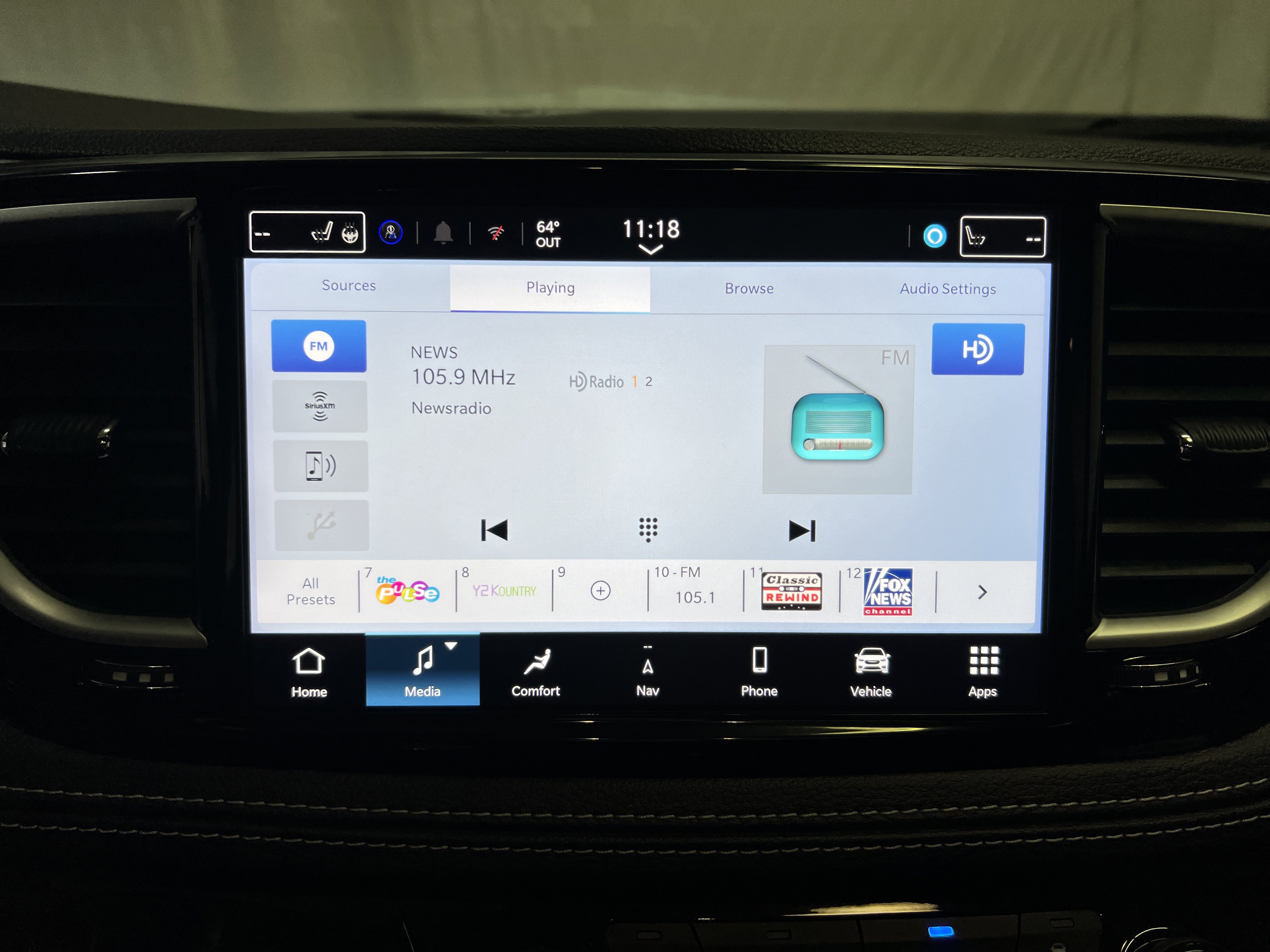Used 2026 Chrysler Pacifica Limited FWD image 20