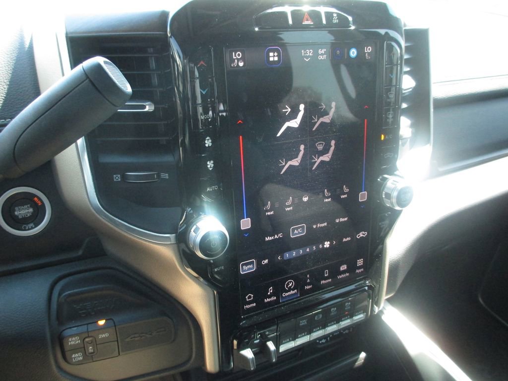 Used 2024 RAM 4500 Laramie AWD/4WD image 28