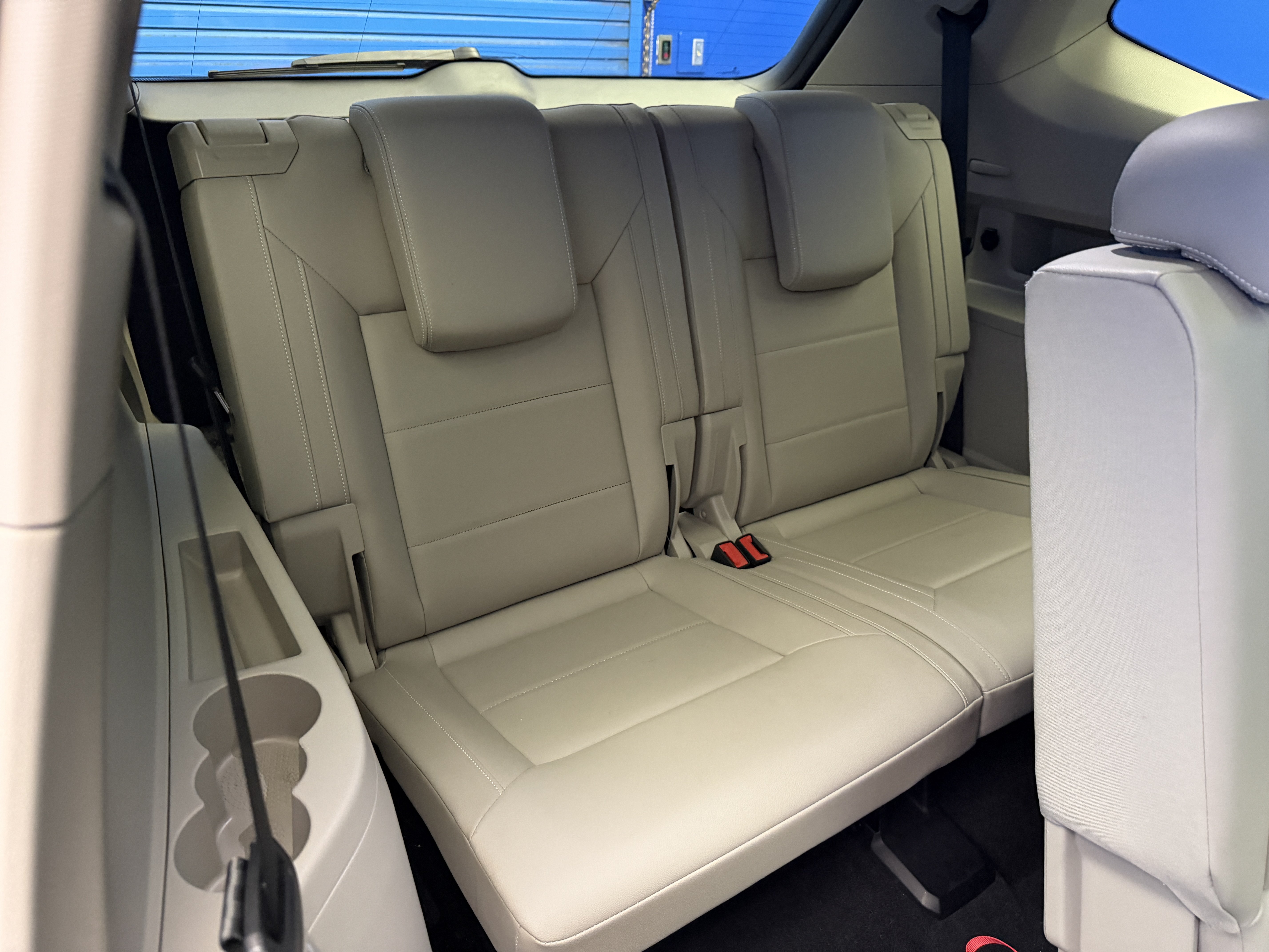 Certified 2023 Volkswagen Atlas SE w/ Panoramic Sunroof Package FWD image 28