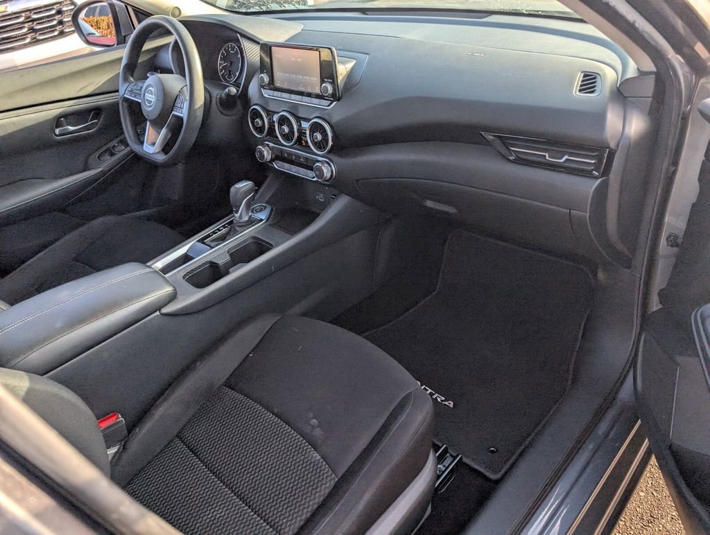 Used 2020 Nissan Sentra S image 17