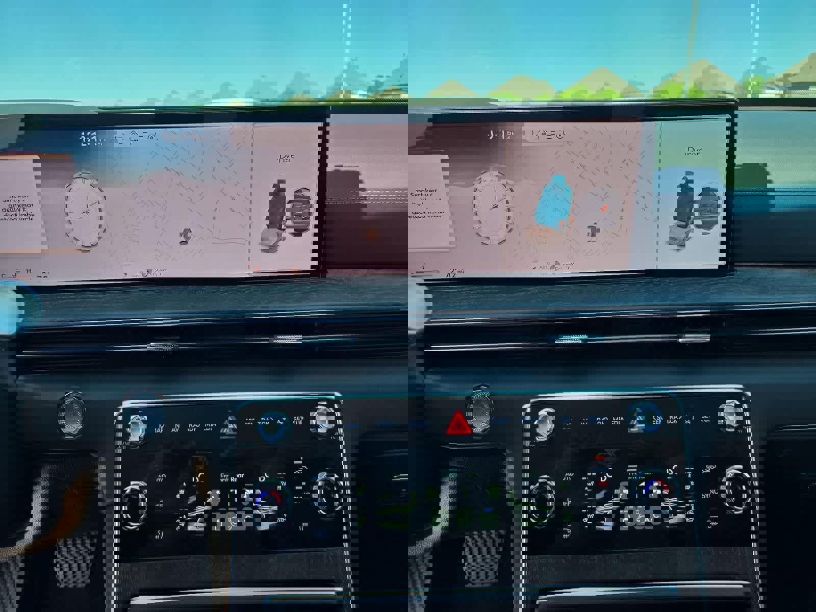 Used 2025 Genesis GV80 3.5T Prestige image 27