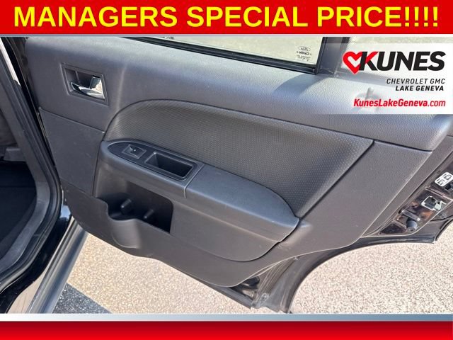Used 2008 Ford Taurus X Limited FWD image 20