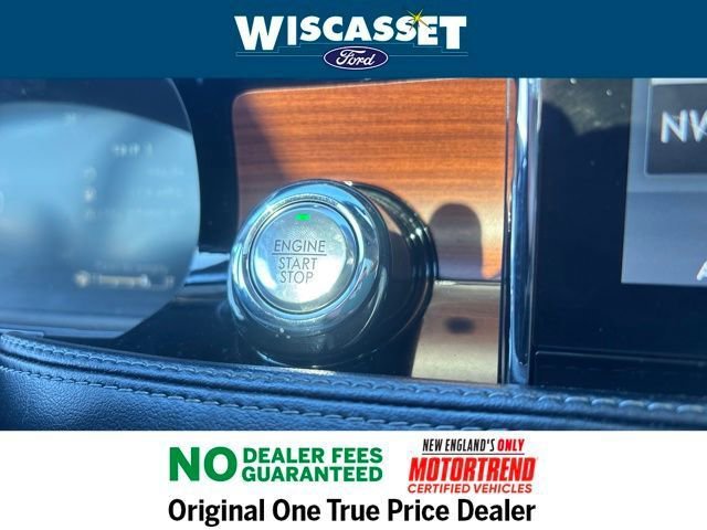 Used 2022 Lincoln Corsair Reserve w/ Equipment Group 201A image 15