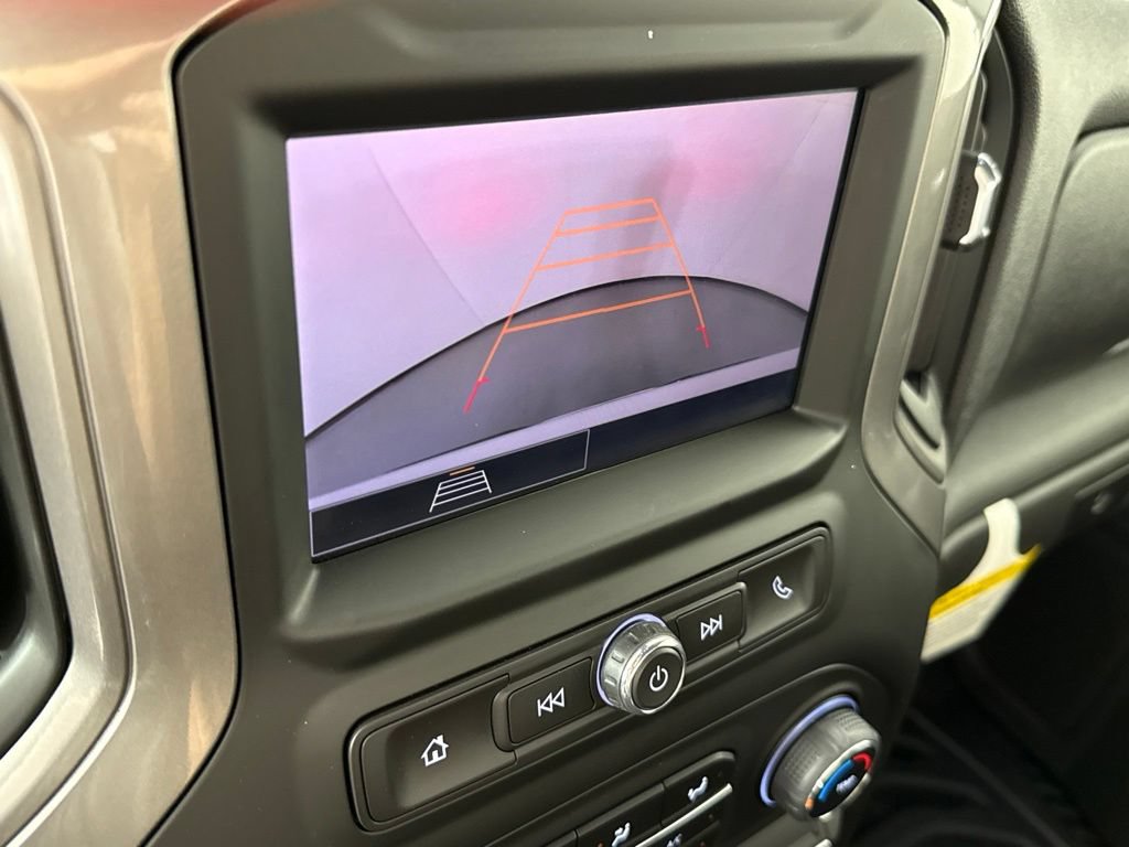 Certified 2025 Chevrolet Silverado 1500 W/T RWD image 33