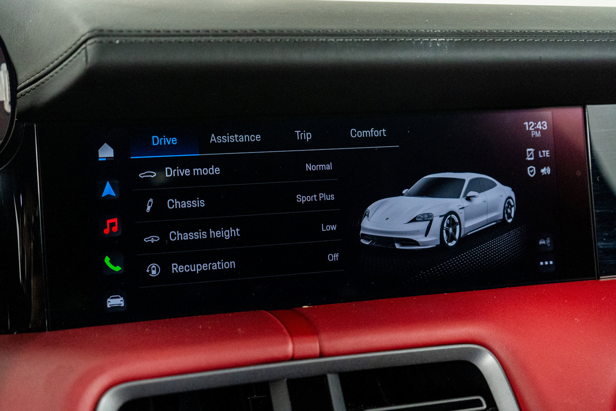 Used 2024 Porsche Taycan Turbo w/ Premium Package image 38