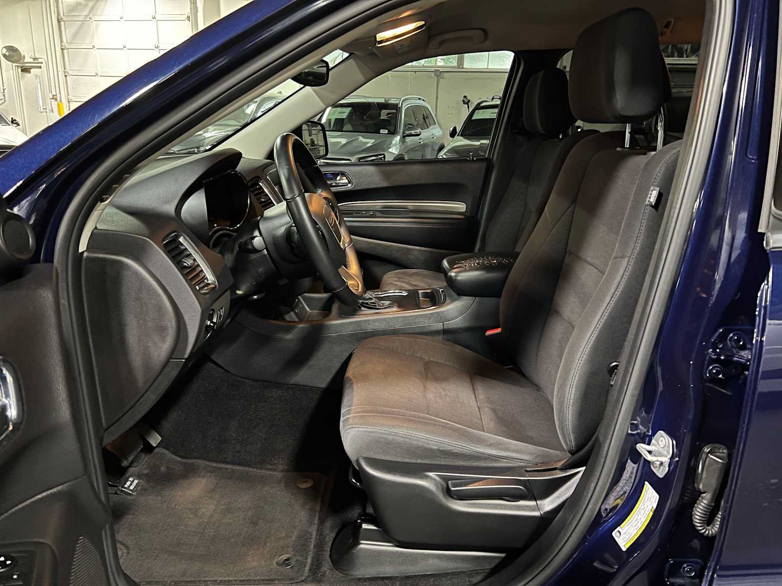 Used 2018 Dodge Durango SXT w/ 3rd Row Seating Group AWD/4WD image 20