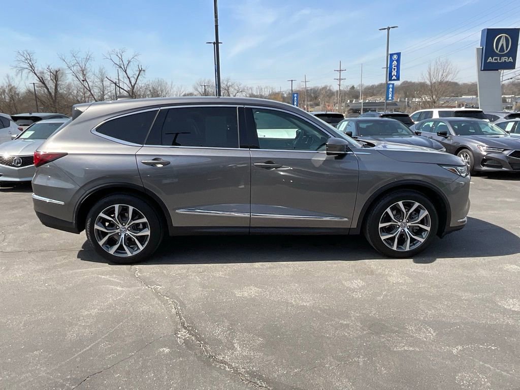 Certified 2023 Acura MDX SH-AWD w/ Technology Package image 7