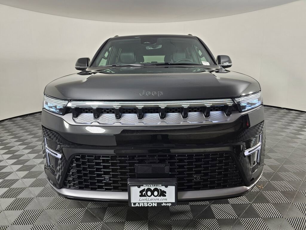 New 2026 Jeep Grand Wagoneer L Limited w/ Rear Seat Video Group I image 8