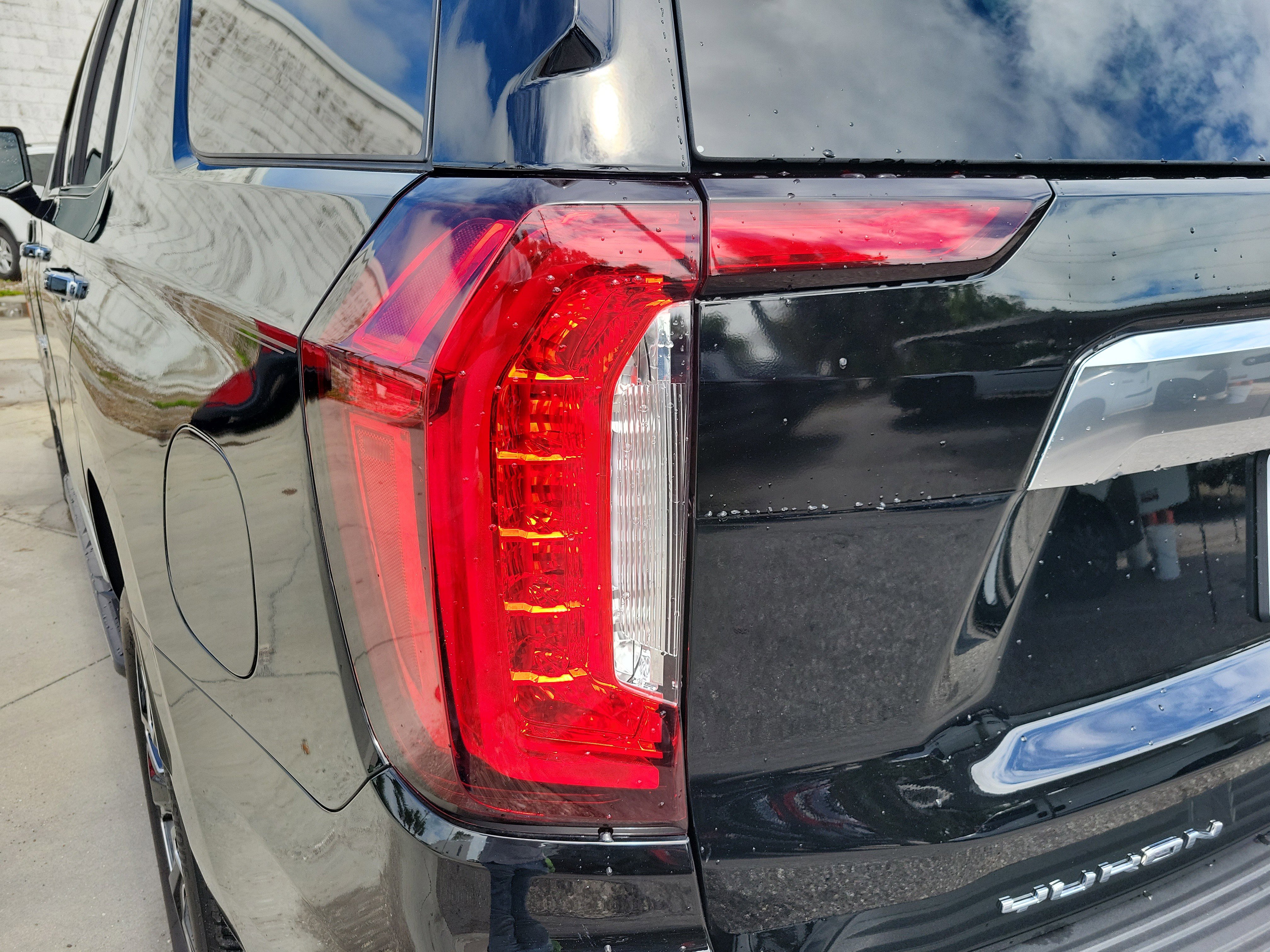 Certified 2024 GMC Yukon Denali w/ Max Trailering Package image 10