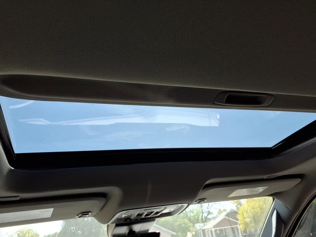 New 2026 GMC Sierra 1500 Denali w/ Denali Reserve Package image 13