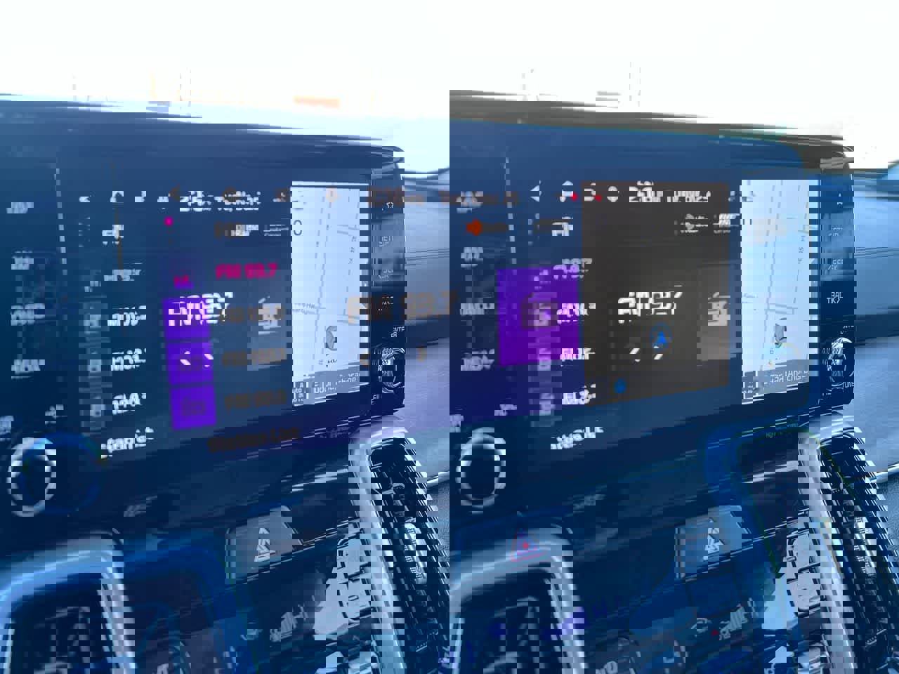 Used 2022 Kia Sorento SX Prestige w/ Rust Color Package image 18