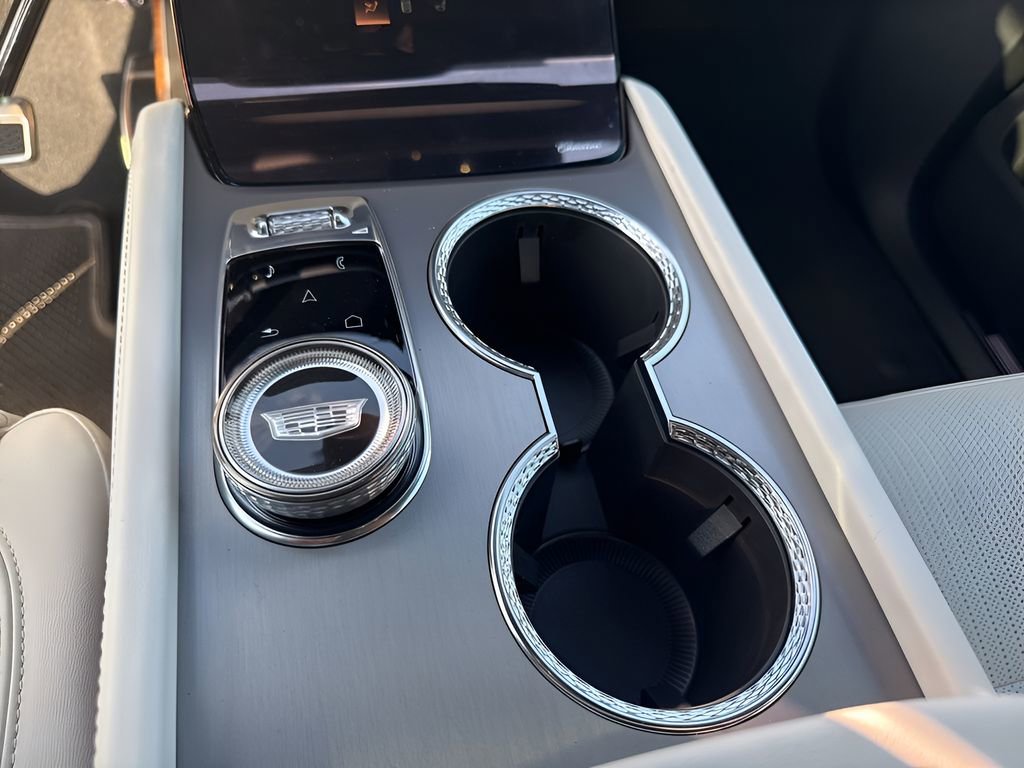 New 2026 Cadillac Vistiq Luxury image 29