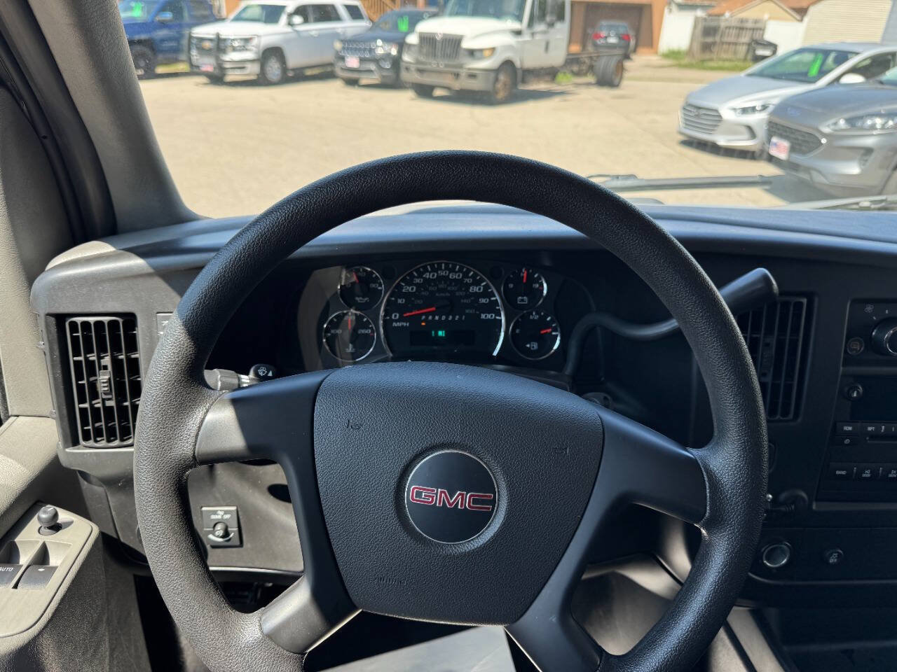 Used 2012 GMC Savana 1500 LS w/ Power Package AWD/4WD image 18