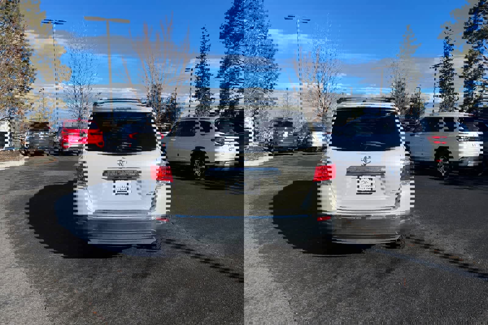 Used 2013 Toyota Highlander SE image 7