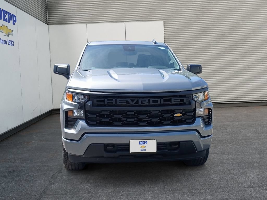 New 2026 Chevrolet Silverado 1500 Custom RWD image 8