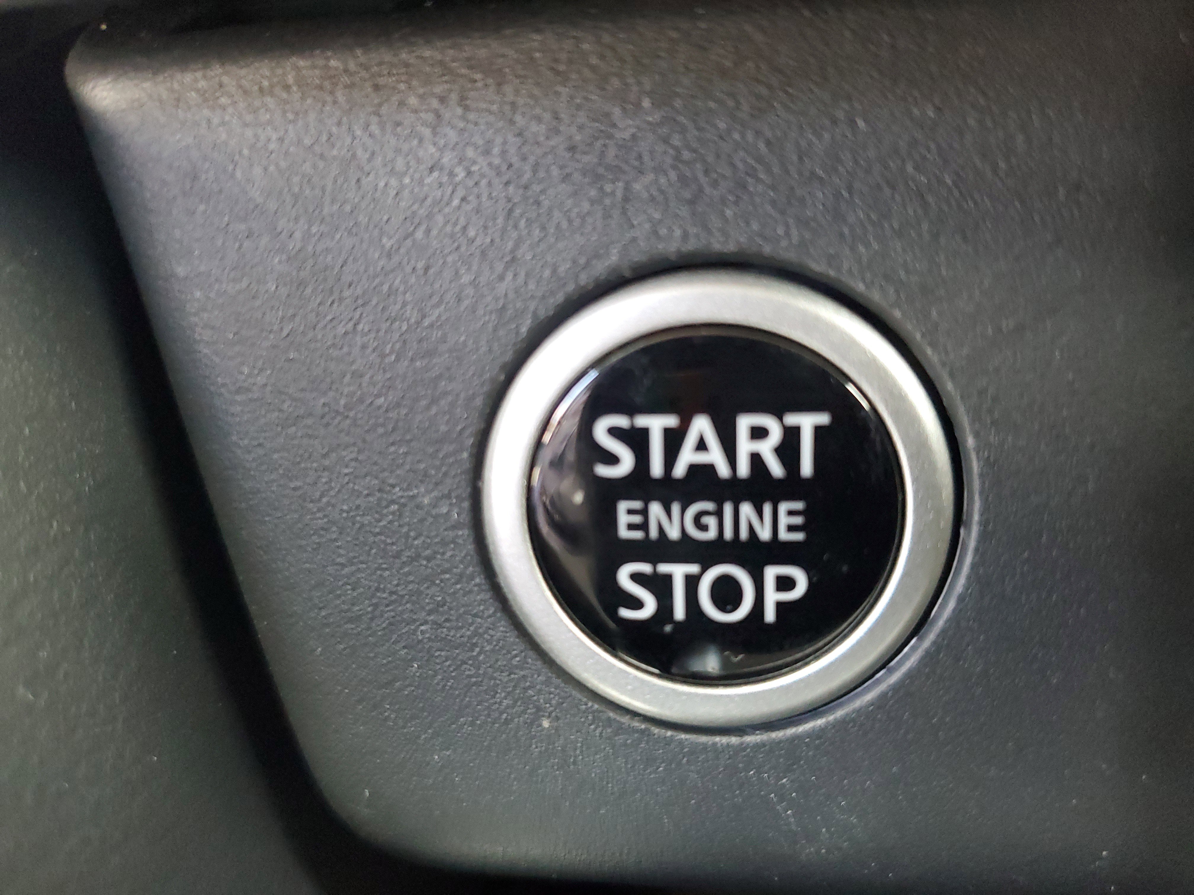 Certified 2023 Nissan Rogue SV image 22