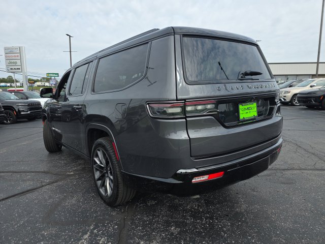 Used 2025 Jeep Grand Wagoneer L Series III w/ Rear Seat Video Group 1 AWD/4WD image 5