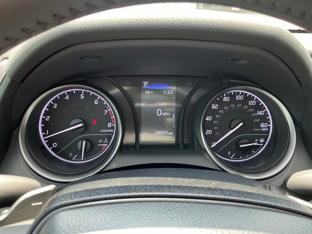 Used 2024 Toyota Camry SE w/ Cold Weather Package FWD image 32