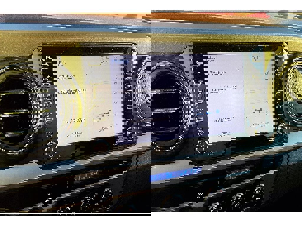 Used 2023 Toyota Tacoma SR5 w/ Technology Package image 23