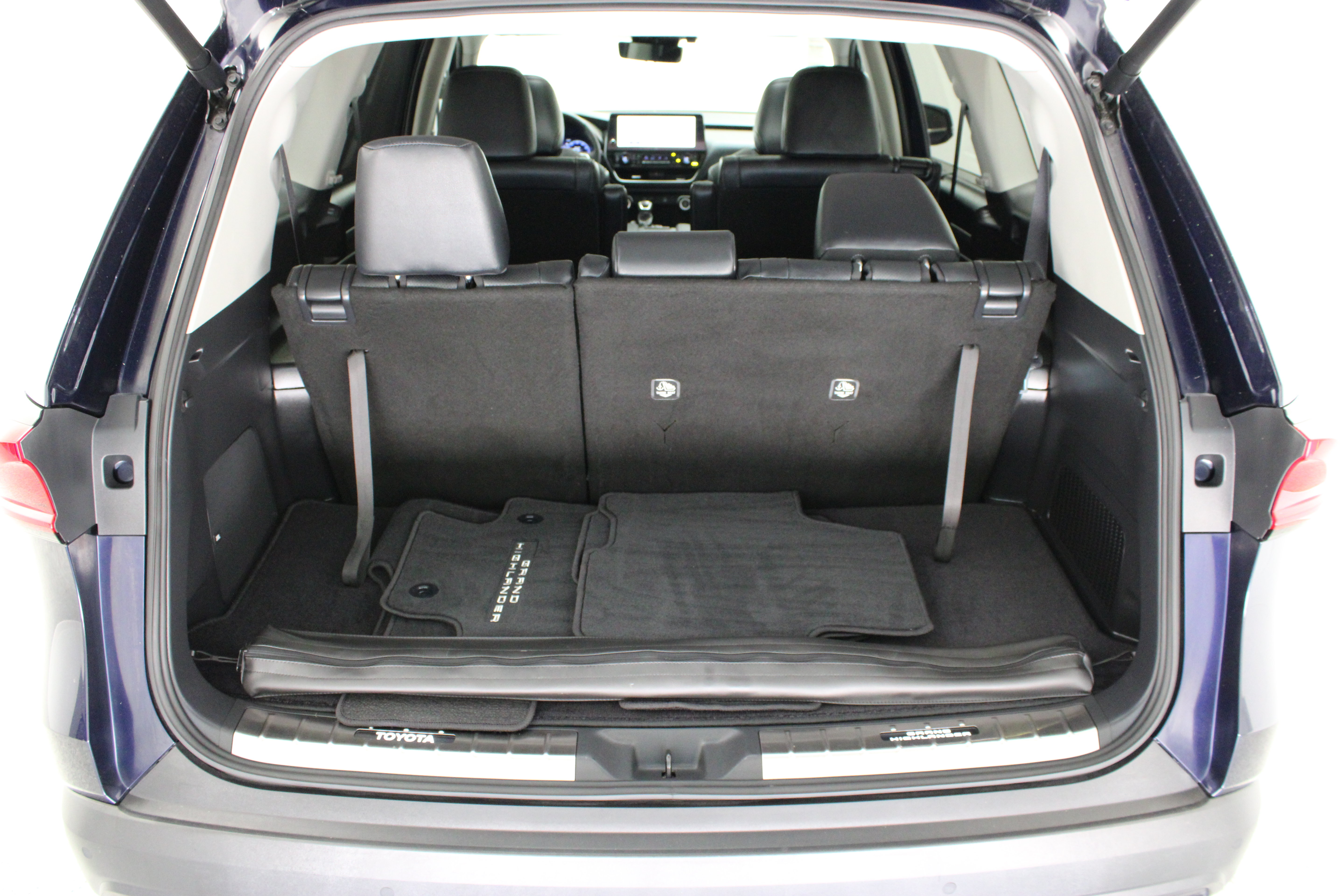 Used 2026 Toyota Grand Highlander AWD image 35