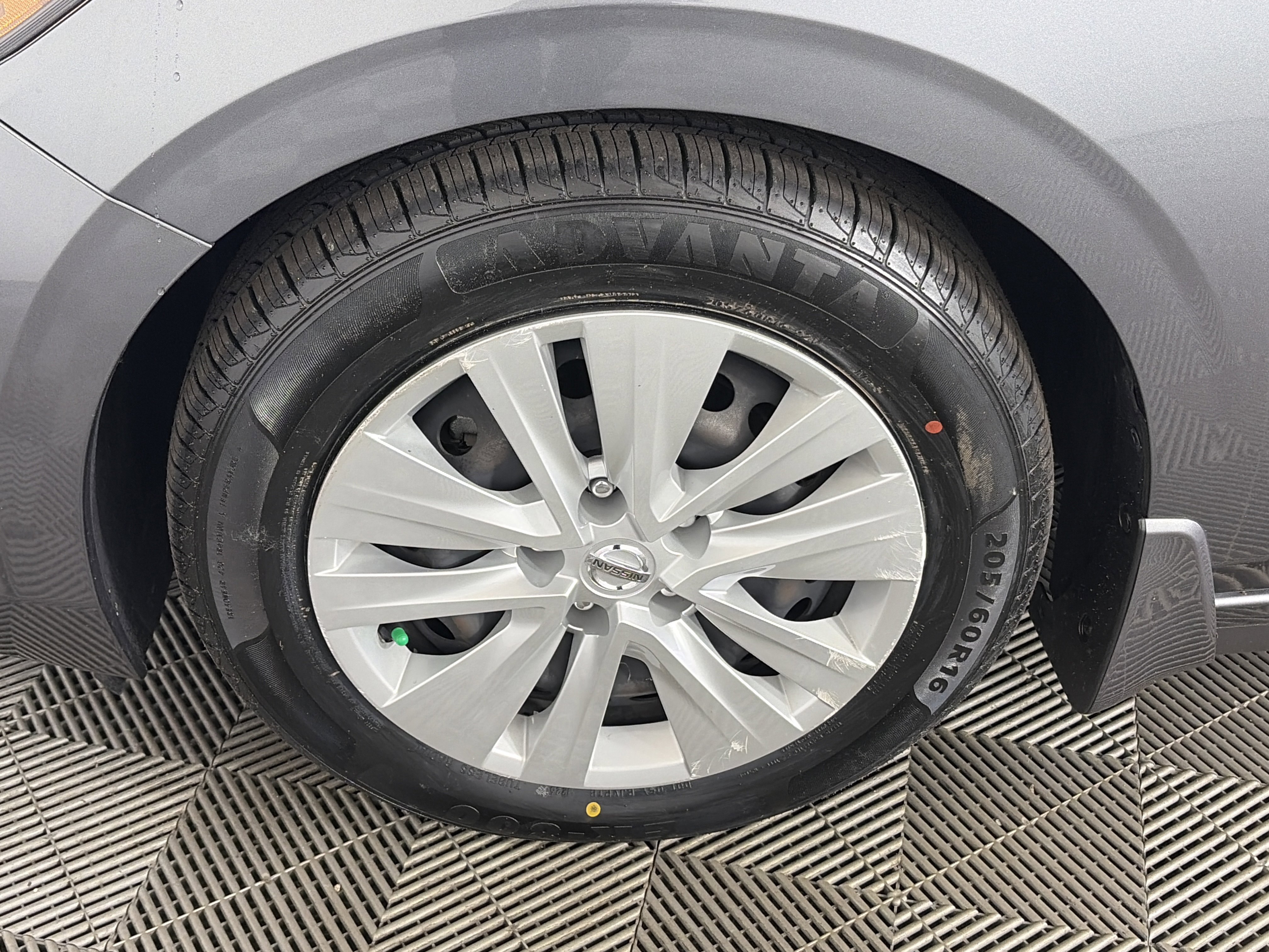 Used 2021 Nissan Sentra S FWD image 13