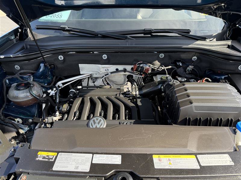 Used 2022 Volkswagen Atlas Cross Sport SE w/ Panoramic Sunroof Package image 16