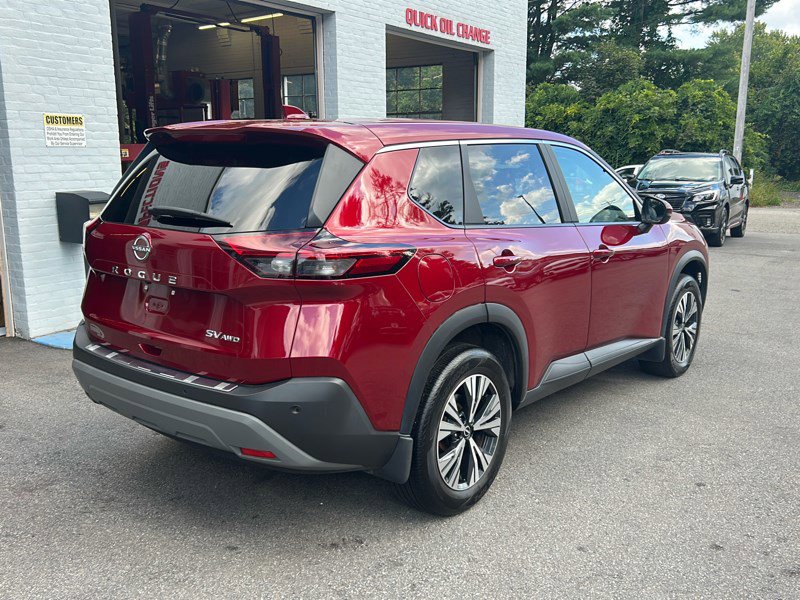 Used 2023 Nissan Rogue SV image 7