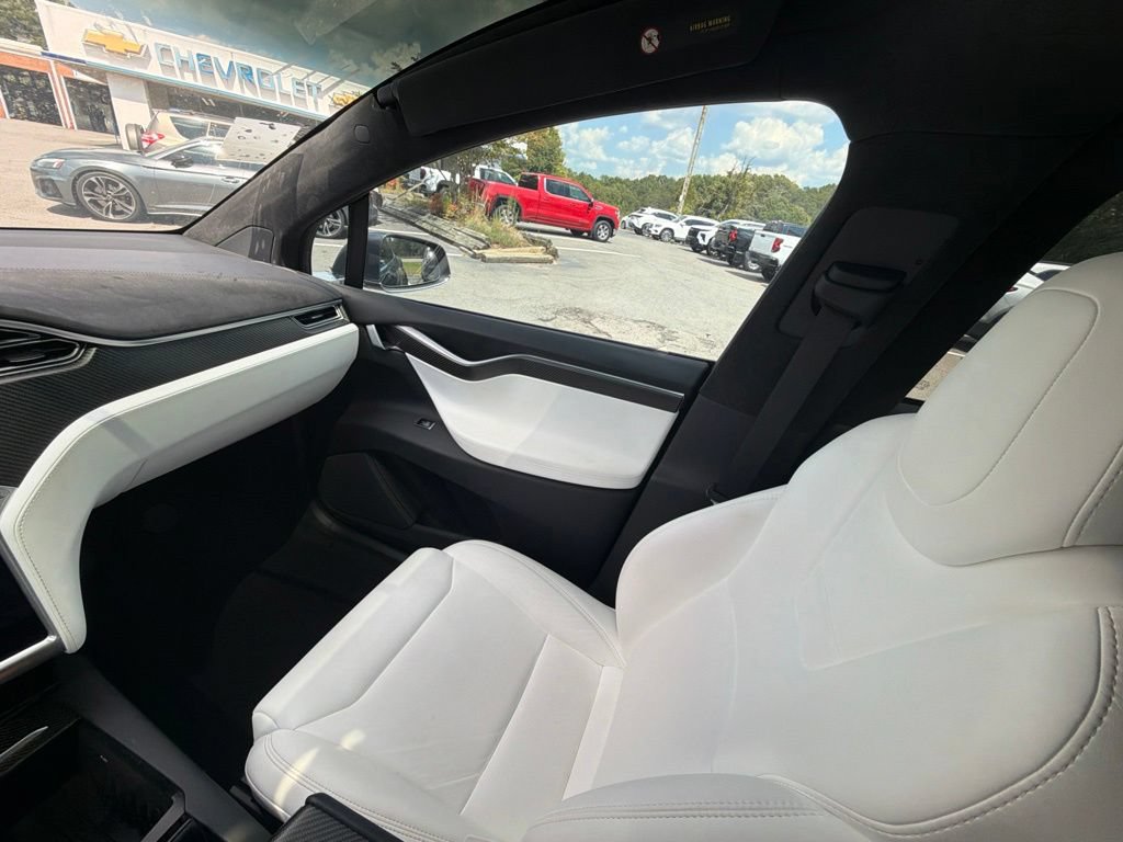 Used 2017 Tesla Model X 90D AWD/4WD image 16