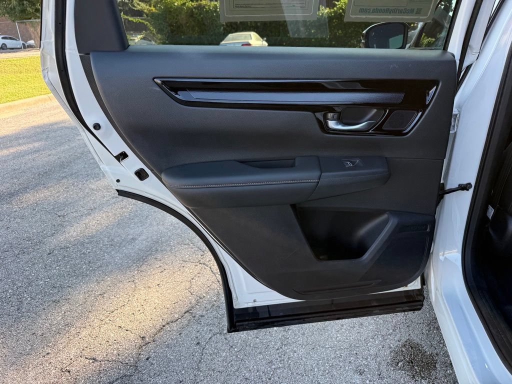 Used 2025 Honda CR-V Sport Touring image 34