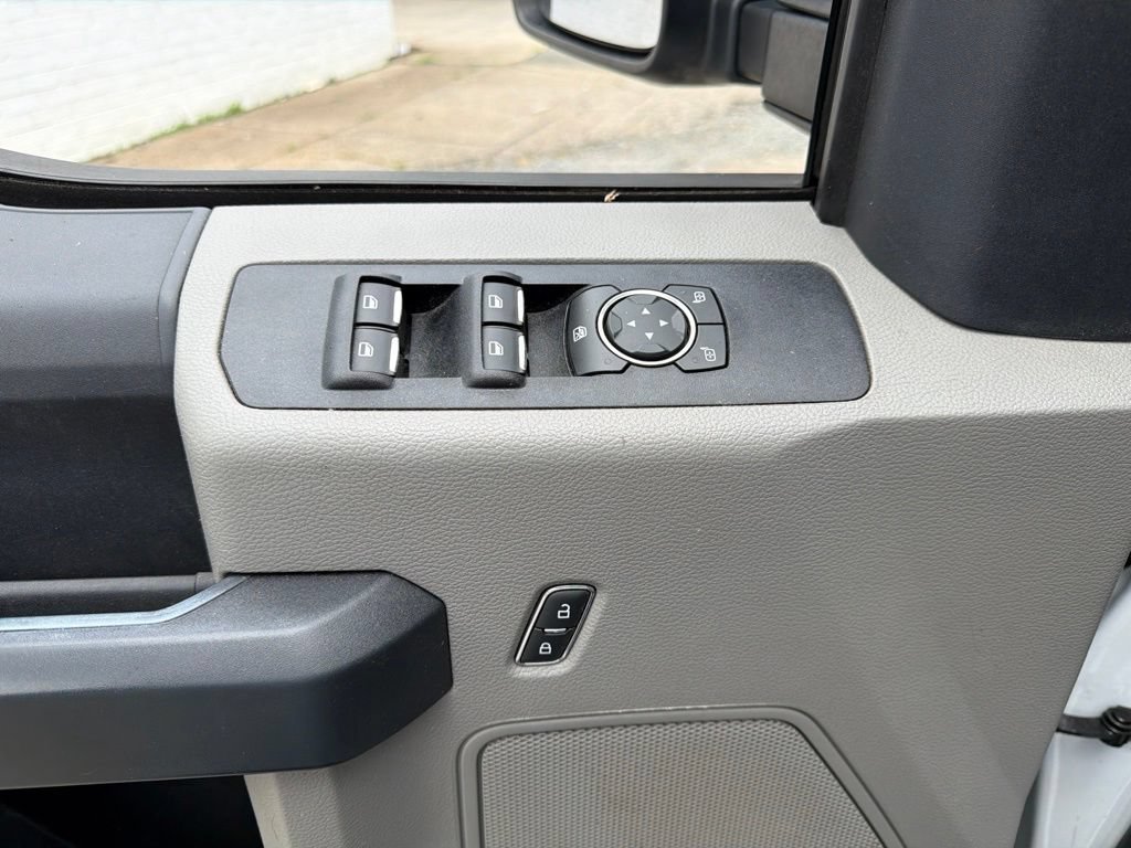 Used 2022 Ford F350 XL w/ Power Equipment Group AWD/4WD image 18