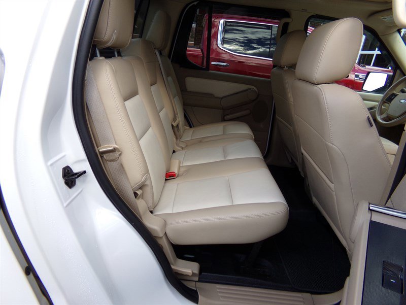 Used 2008 Ford Explorer Sport Trac Limited AWD/4WD image 48