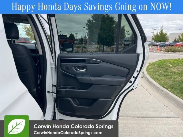 New 2025 Honda Pilot Touring image 20