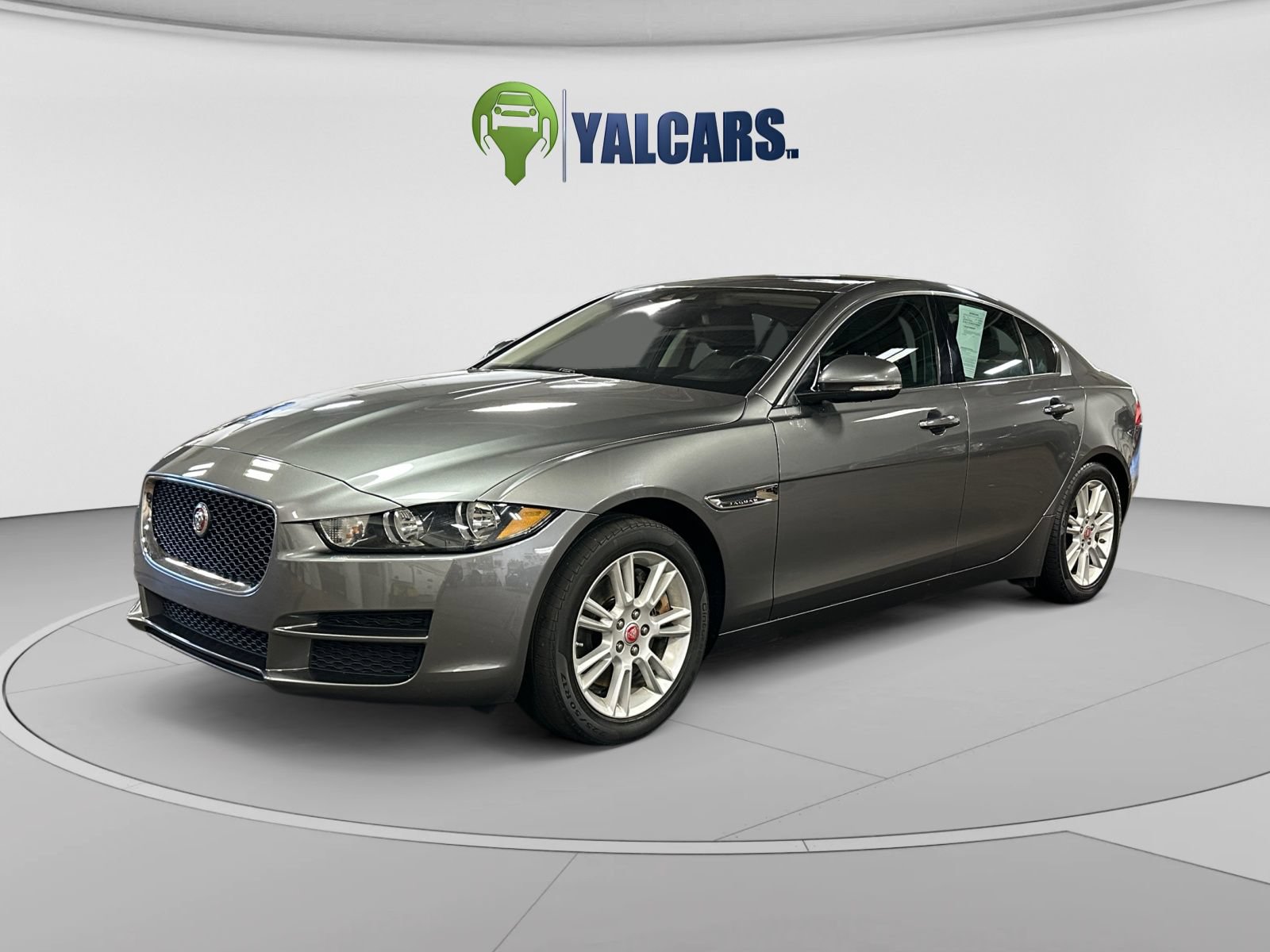 Used 2017 Jaguar XE Premium AWD/4WD image 1