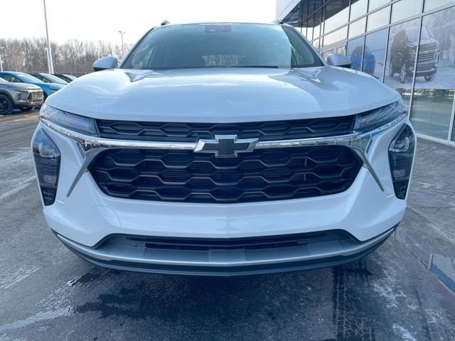 Certified 2024 Chevrolet Trax LT w/ Driver Confidence Package image 29