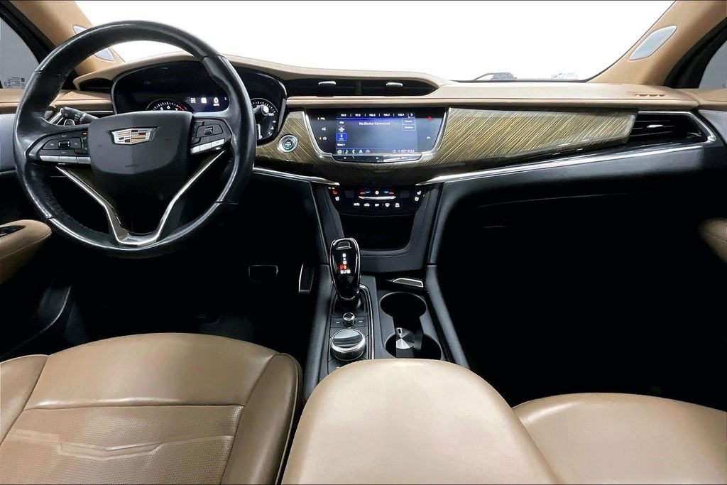 Used 2020 Cadillac XT6 Sport w/ Platinum Package image 18