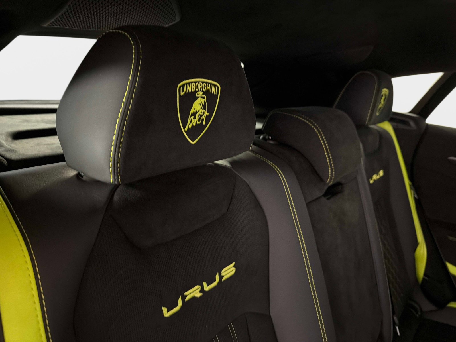 Used 2024 Lamborghini Urus Performante image 29