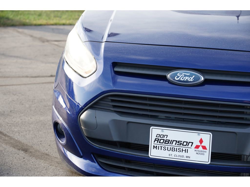 Used 2017 Ford Transit Connect XLT FWD image 9