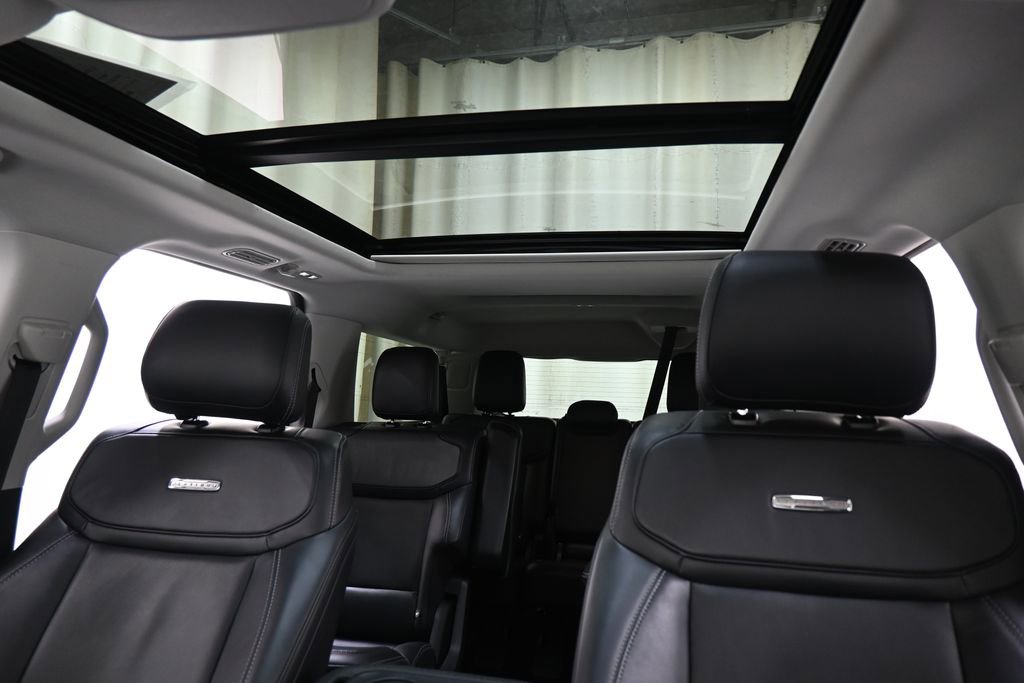 Used 2025 Ford Expedition Max Platinum image 4